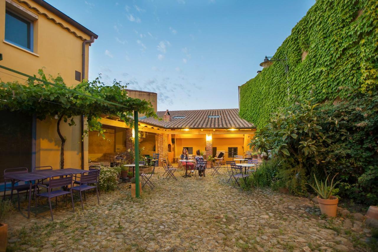 Ventanas Bed & Breakfast Villamassargia Exterior photo